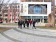 周黎敏副区长莅临横泾实验小学开展疫情防控专题调研