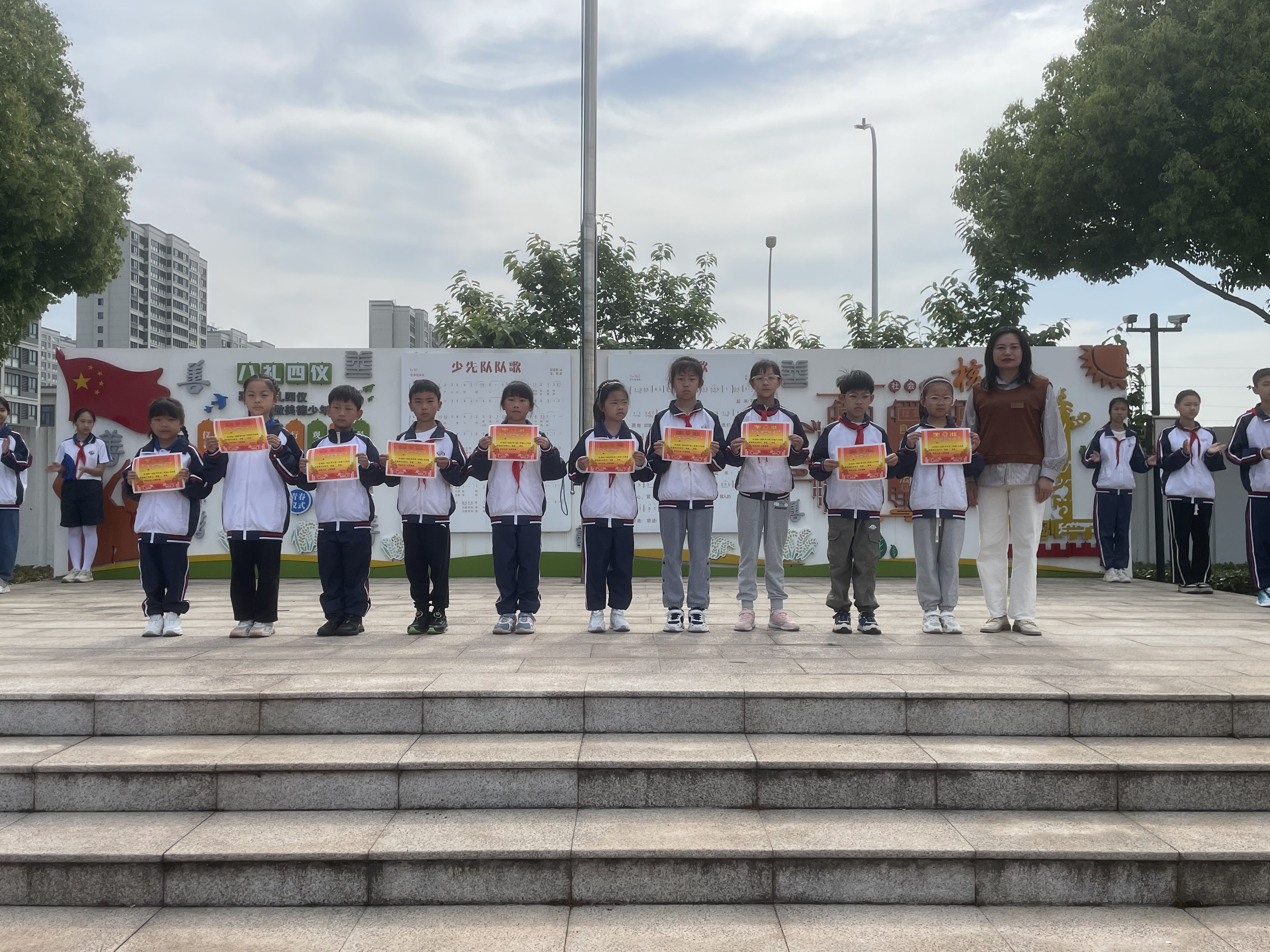 1-3年级