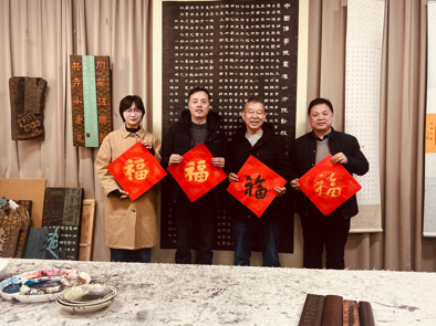 岁寒情深暖桑榆  年味渐浓情更浓