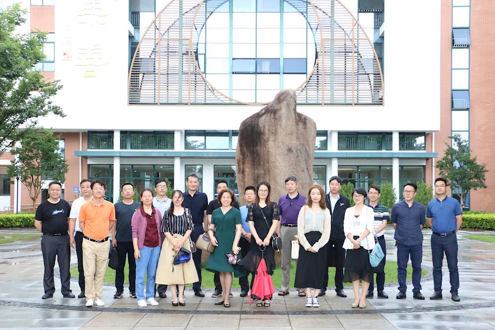 芒种时节，诚迎巴城好友; 携手共展，校园文化蓝图