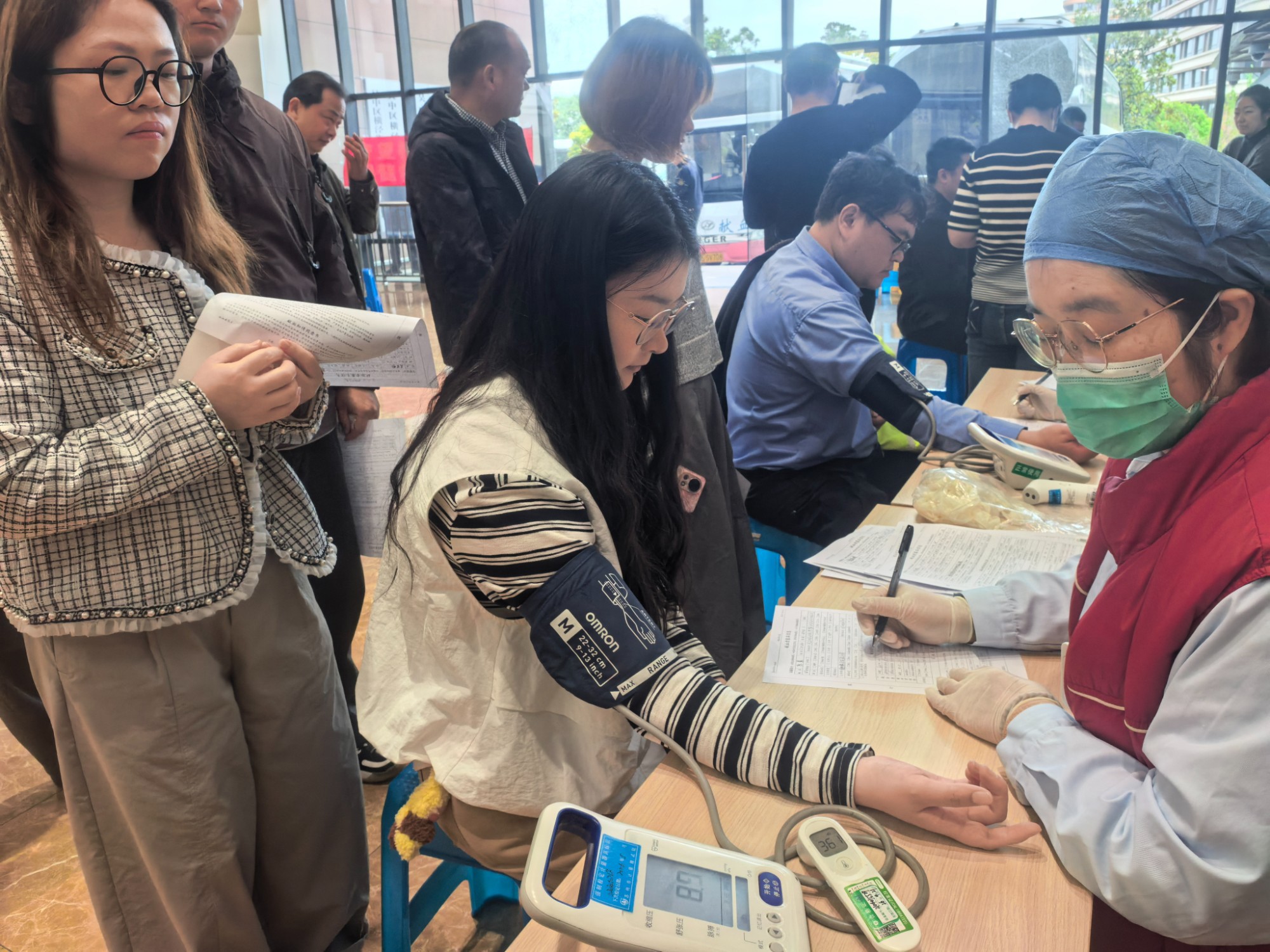 丹心献热血 师魂铸担当